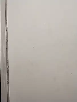 Shuttii 25 online show from 14, 2, 2025