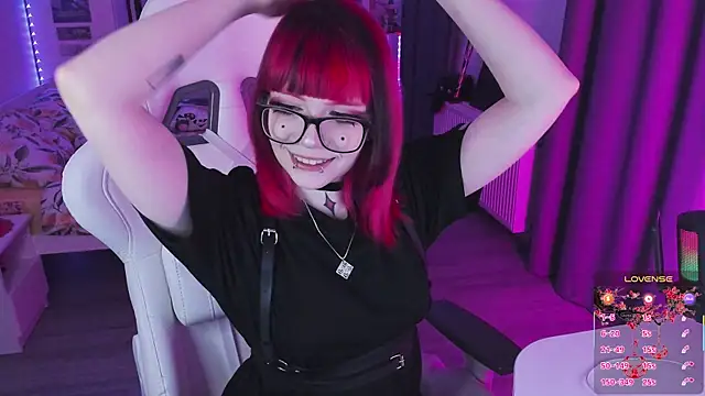 Yumi Youkai online show from 14, 2, 2026