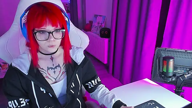 Yumi Youkai online show from 24, 1, 2025