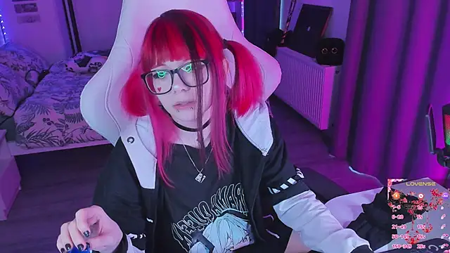 Yumi Youkai online show from 14, 10, 2025