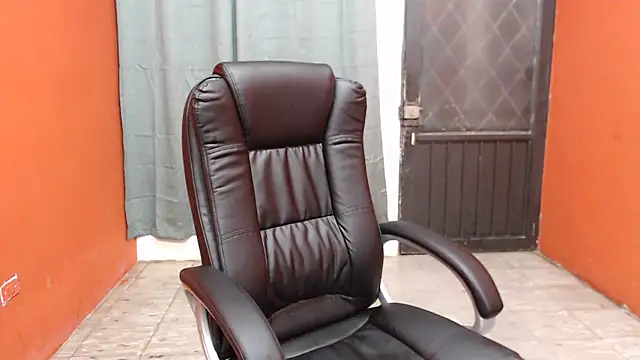 LAURA CRAIZY online show from 14, 2, 2025