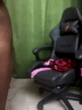 PARI Hun online show from 3, 10, 2025