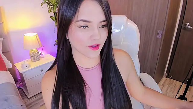 KiimTyler  online show from 14, 3, 2025