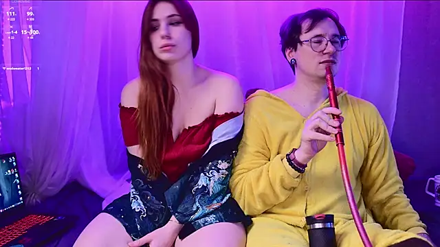 Snapshot of Claudia_and_elon_ chatting on 19, 3, 2025 Claudia and elon online show from 19, 3, 2025