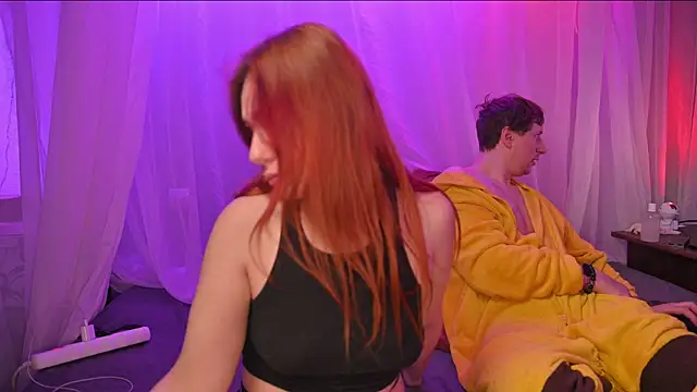 Snapshot of Claudia_and_elon_ chatting on 14, 2, 2025 Claudia and elon online show from 14, 2, 2025