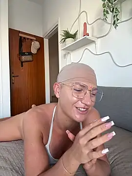 PaulinaSchubert1 online show from 23, 10, 2025