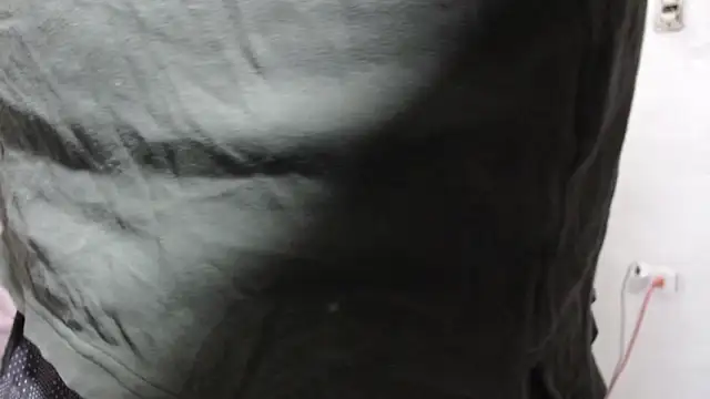 Snapshot of luxury_sex_17 chatting on 10, 10, 2025 luxury sex 17 online show from 10, 10, 2025