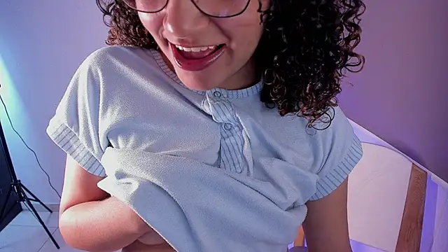 DAHLIA BROWNIE online show from 11, 3, 2025