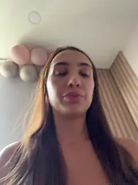 AnnaCastillo  online show from 10, 4, 2026