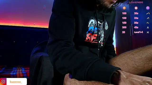 Snapshot of kuzzcoo chatting on 7, 2, 2026 kuzzcoo online show from 7, 2, 2026