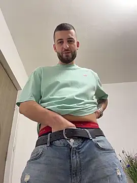 ElChapoGuzman95 online show from 9, 2, 2026