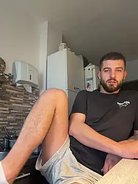 ElChapoGuzman95 online show from 25, 11, 2025