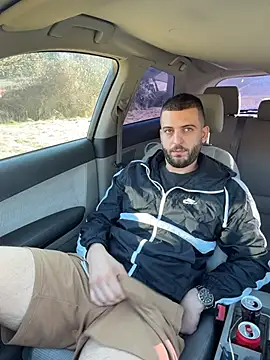 Snapshot of ElChapoGuzman95 chatting on 15, 3, 2026 ElChapoGuzman95 online show from 15, 3, 2026