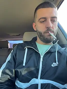 Snapshot of ElChapoGuzman95 chatting on 12, 3, 2026 ElChapoGuzman95 online show from 12, 3, 2026