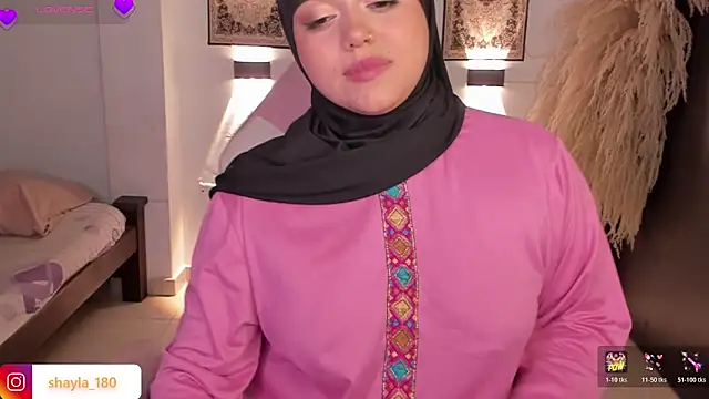 shayla 18 online show from 10, 4, 2026