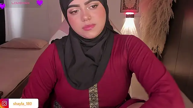 shayla 18 online show from 4, 12, 2025