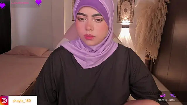 shayla 18 online show from 28, 11, 2025