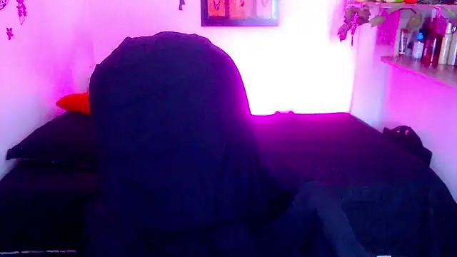 menfismuller2 online show from 23, 9, 2025