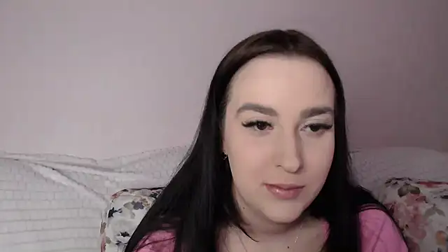 Snapshot of vitalina_freedom chatting on 2, 3, 2025 vitalina freedom online show from 2, 3, 2025