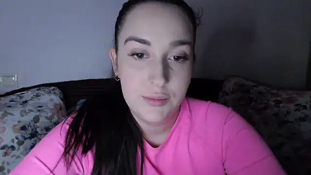 Snapshot of vitalina_freedom chatting on 18, 11, 2025 vitalina freedom online show from 18, 11, 2025