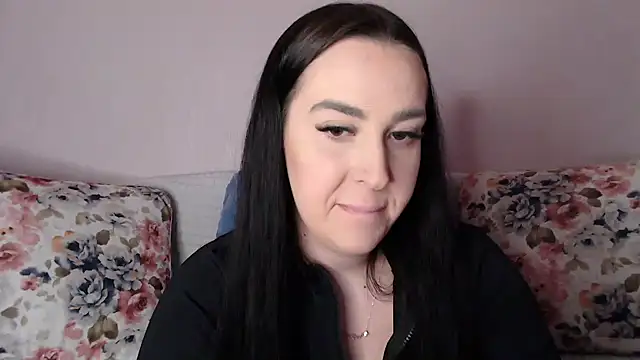 Snapshot of vitalina_freedom chatting on 24, 2, 2025 vitalina freedom online show from 24, 2, 2025