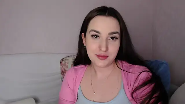 Snapshot of vitalina_freedom chatting on 12, 3, 2025 vitalina freedom online show from 12, 3, 2025