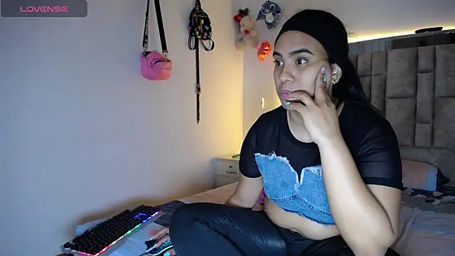 tiffany  pink online show from 12, 4, 2026