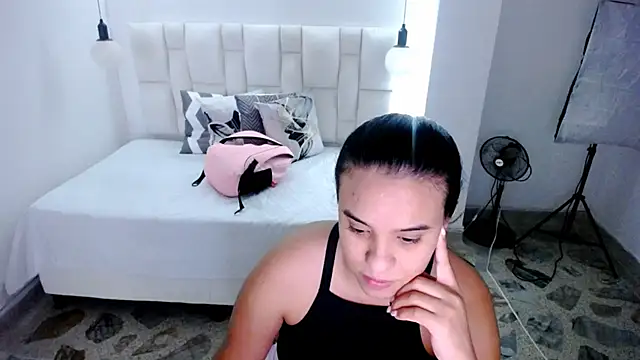 tiffany  pink online show from 14, 3, 2025