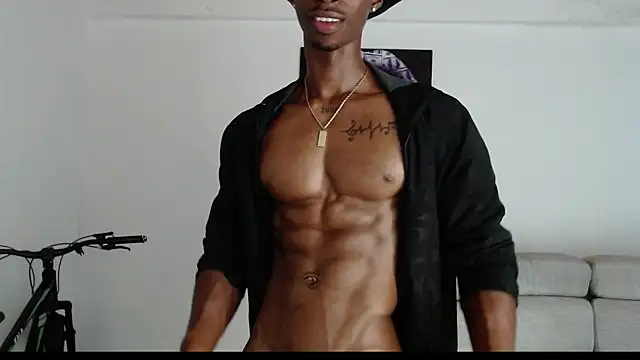 Snapshot of drake_brwon_23 chatting on 9, 6, 2026 drake brwon 23 online show from 9, 6, 2026