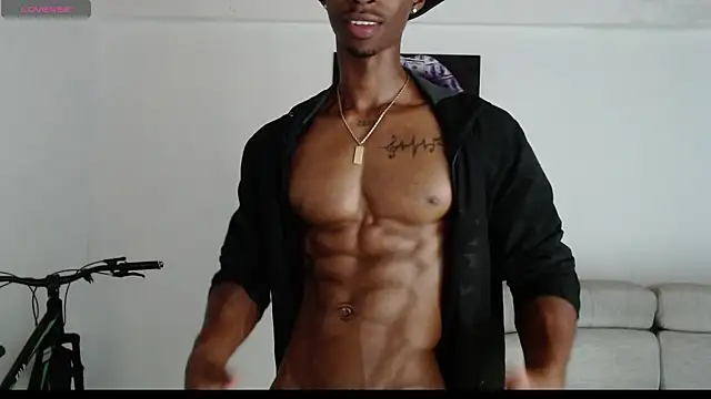 Snapshot of drake_brwon_23 chatting on 15, 6, 2026 drake brwon 23 online show from 15, 6, 2026