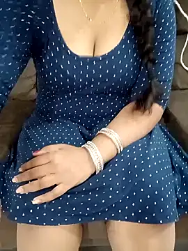 Mounika25 online show from 7, 11, 2025