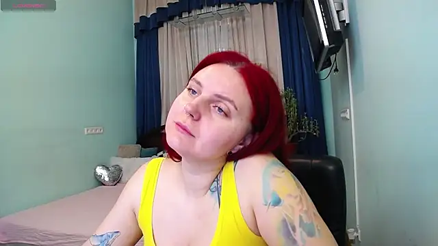 Snapshot of NikaLee chatting on 17, 3, 2025 NikaLee online show from 17, 3, 2025