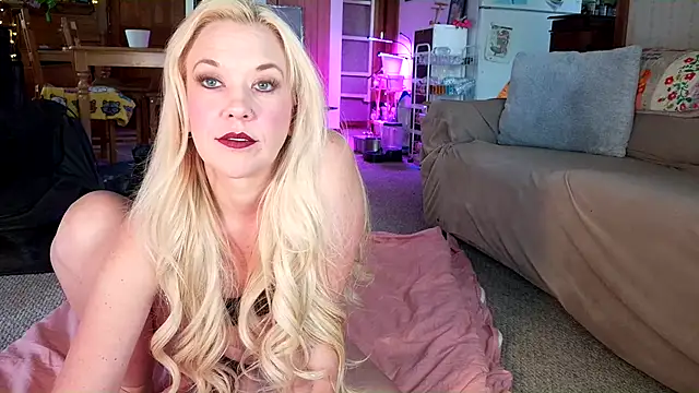 lyra rose online show from 16, 5, 2026