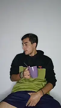 Thick Cock online show from 28, 4, 2026