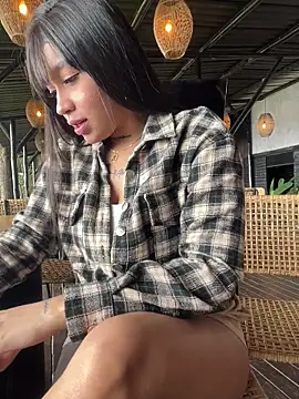 Snapshot of HannahW_ chatting on 19, 2, 2026 HannahW online show from 19, 2, 2026