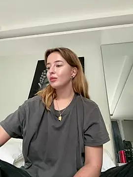 Snapshot of Nura_n_Sarah chatting on 21, 3, 2025 Nura n Sarah online show from 21, 3, 2025