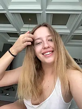 Snapshot of Nura_n_Sarah chatting on 26, 10, 2025 Nura n Sarah online show from 26, 10, 2025