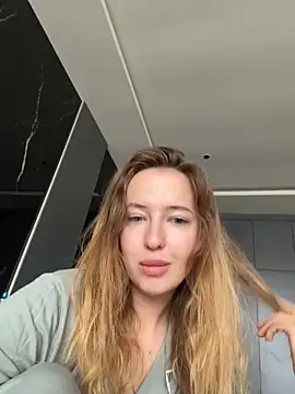 Snapshot of Nura_n_Sarah chatting on 29, 11, 2025 Nura n Sarah online show from 29, 11, 2025