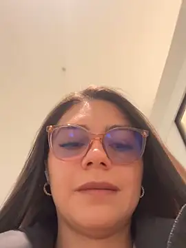 alicee16 online show from 23, 1, 2025