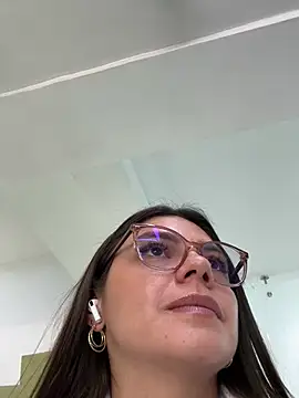 alicee16 online show from 12, 1, 2025