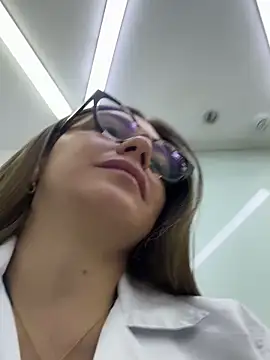 alicee16 online show from 14, 9, 2025