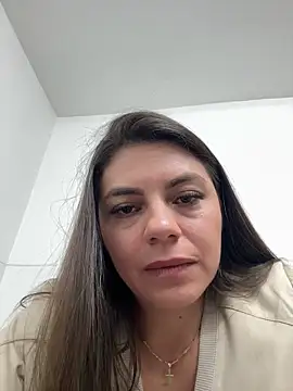 alicee16 online show from 7, 1, 2025