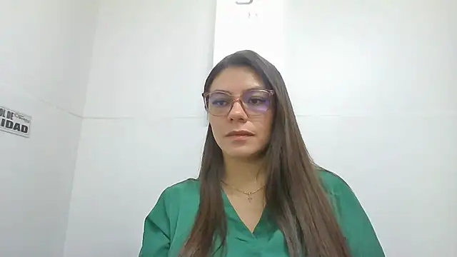 alicee16 online show from 3, 1, 2025