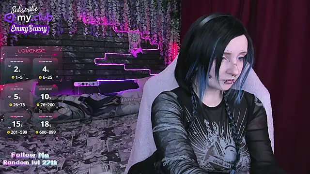 Snapshot of EmmyBunny chatting on 23, 2, 2025 EmmyBunny online show from 23, 2, 2025