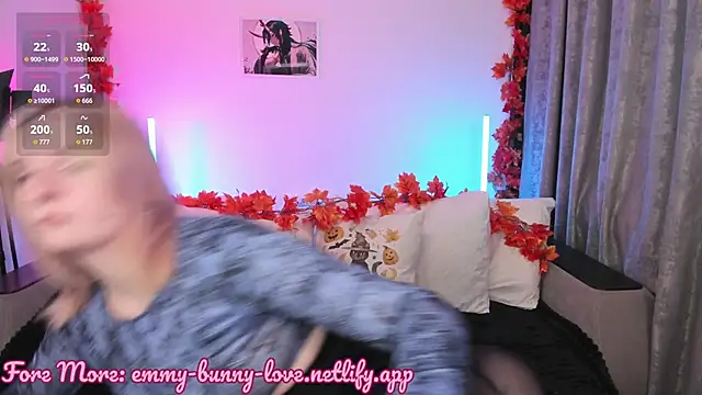 Snapshot of EmmyBunny chatting on 9, 9, 2025 EmmyBunny online show from 9, 9, 2025