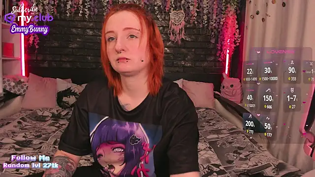 Snapshot of EmmyBunny chatting on 17, 2, 2025 EmmyBunny online show from 17, 2, 2025