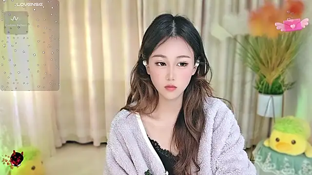 Aimee-520 online show from 30, 10, 2025