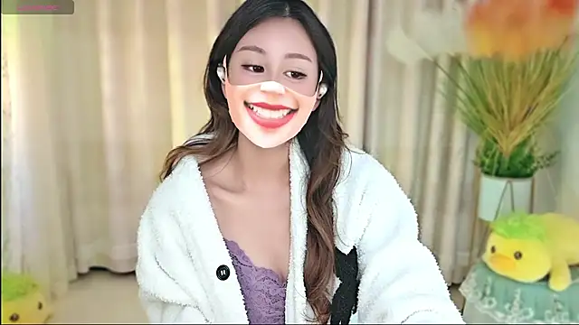 Aimee-520 online show from 7, 11, 2025