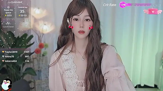 Aimee-520 online show from 18, 3, 2025