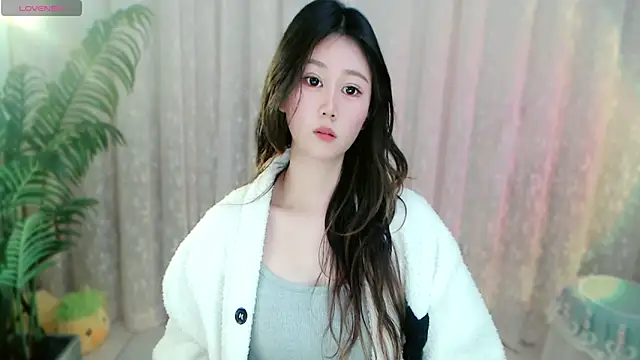 Aimee-520 online show from 8, 2, 2026